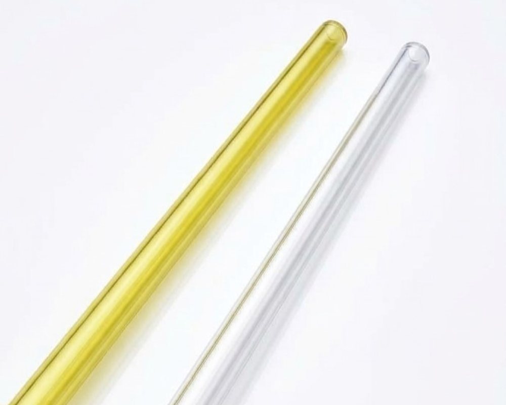Cánulas plásticas para inseminación artificial, en amarillo e incoloro, fabricadas a medida por G&Q